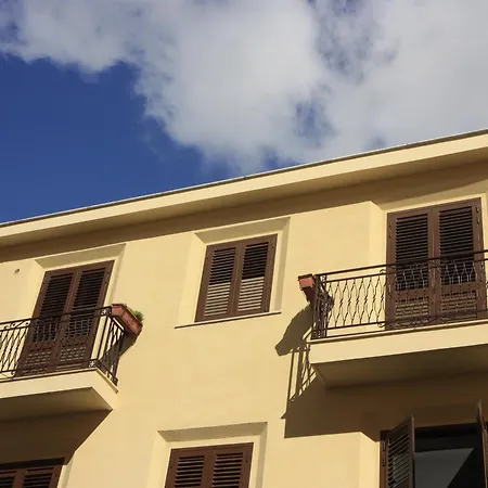 Zisas Apartment